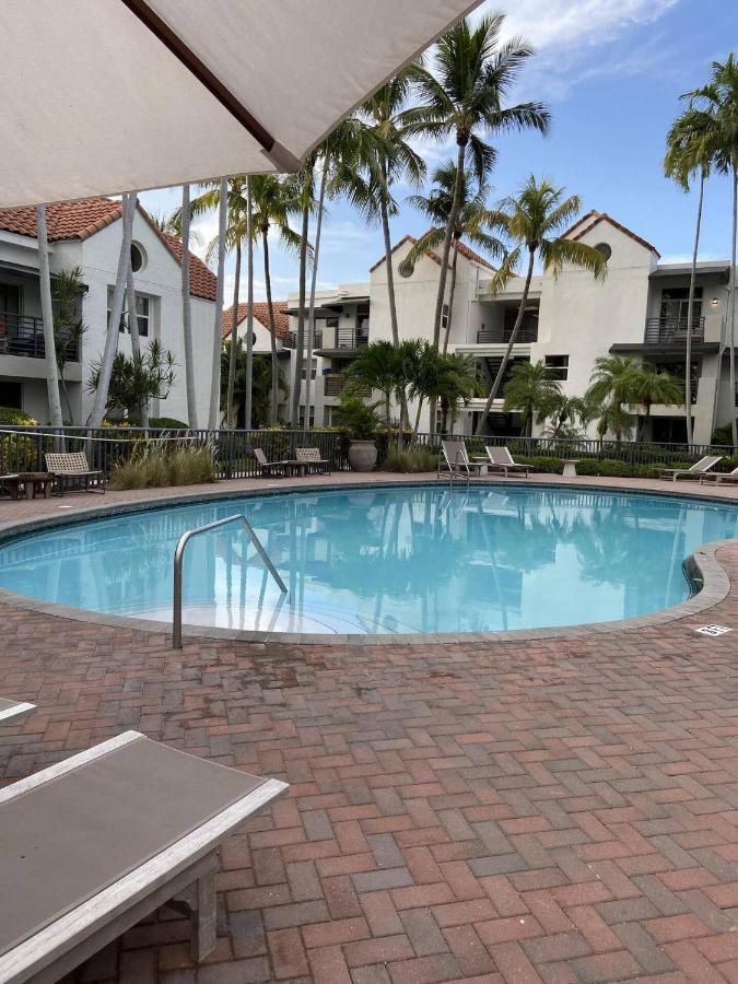 Dharma Home Suites Dania Beach At Sheridan Ocean Club Buitenkant foto