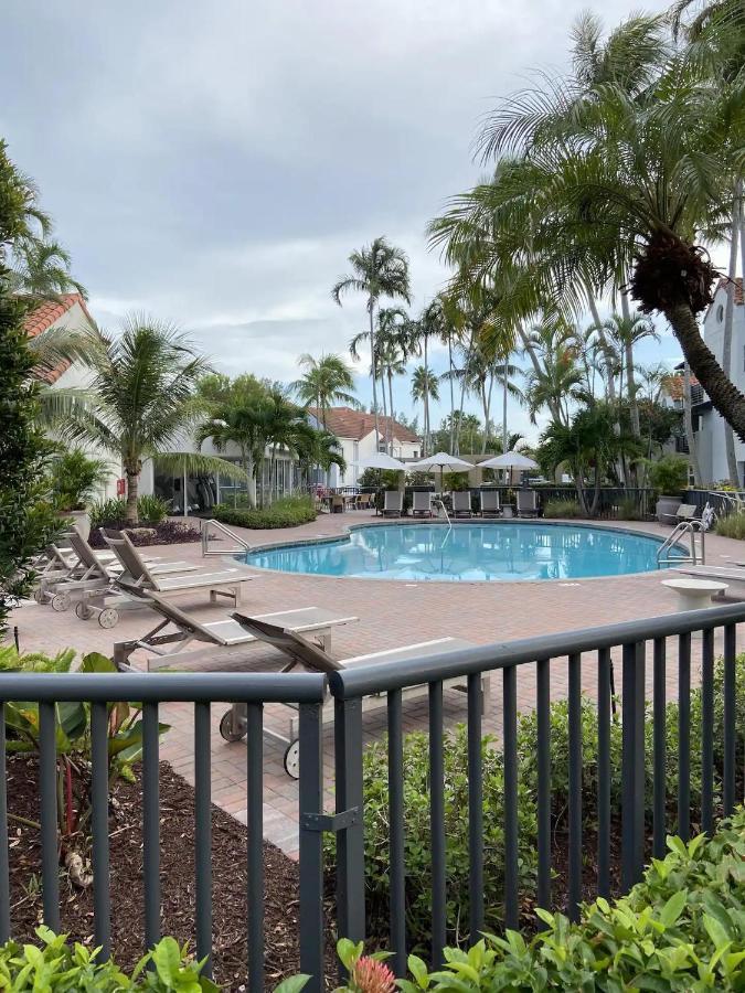 Dharma Home Suites Dania Beach At Sheridan Ocean Club Buitenkant foto