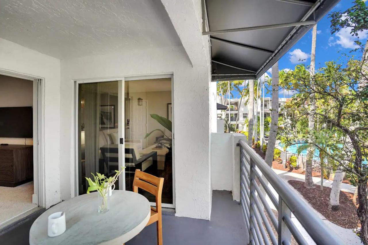 Dharma Home Suites Dania Beach At Sheridan Ocean Club Buitenkant foto