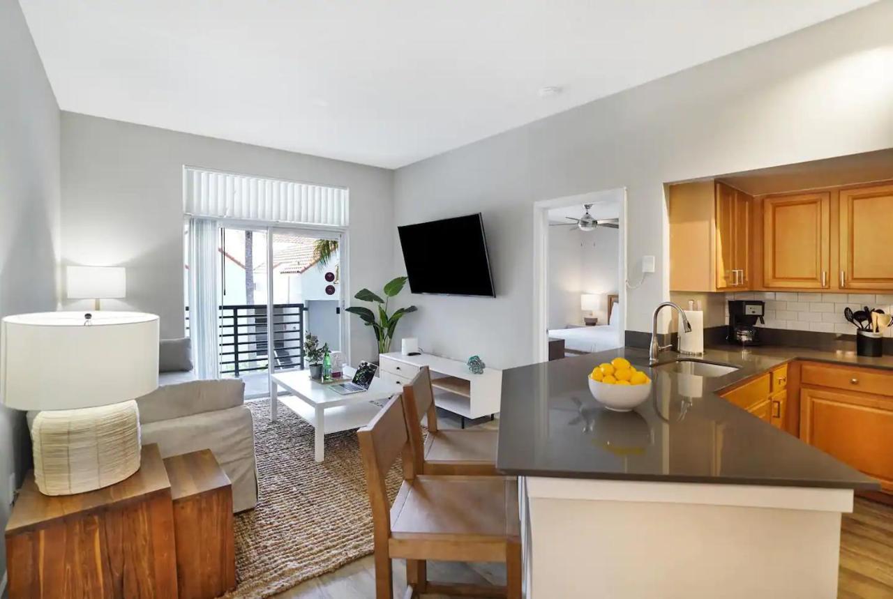 Dharma Home Suites Dania Beach At Sheridan Ocean Club Buitenkant foto